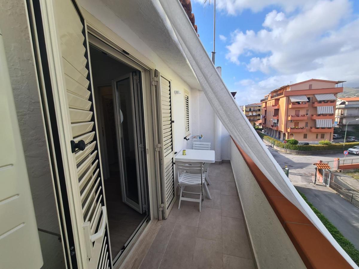 B&B Al Quadrato Scalea Luaran gambar
